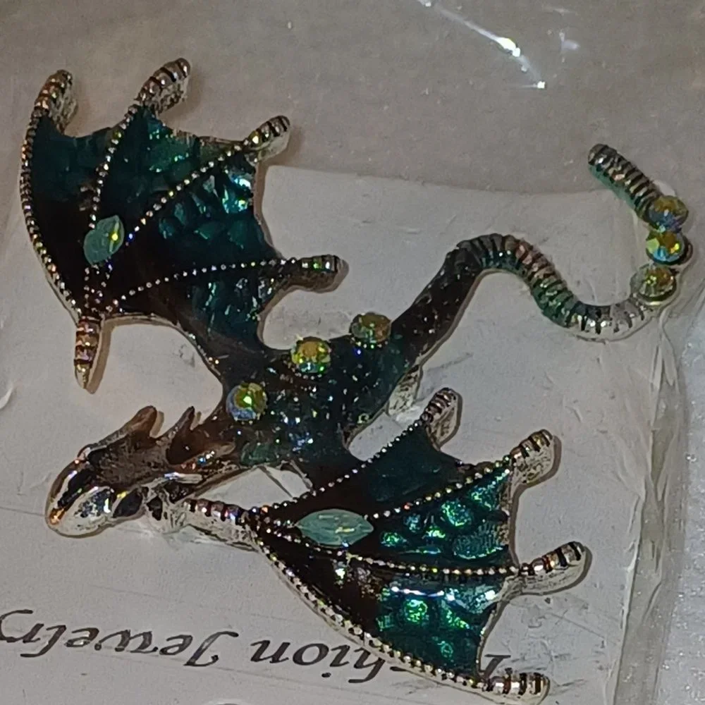 NWT Dragon Flying Pteradactyl Pin Brooch Metallic Halloween Jewelry AQUA BLUE - Picture 2 of 12